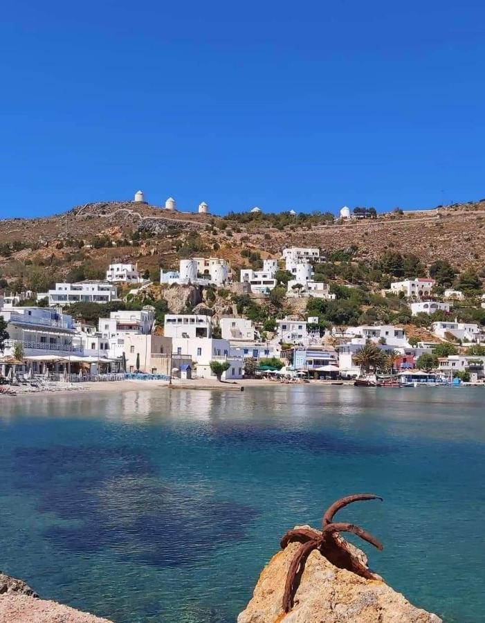 Sweet Home With Two Beds -One Single Room- With Beautiful View! Agia Marina  Bagian luar foto